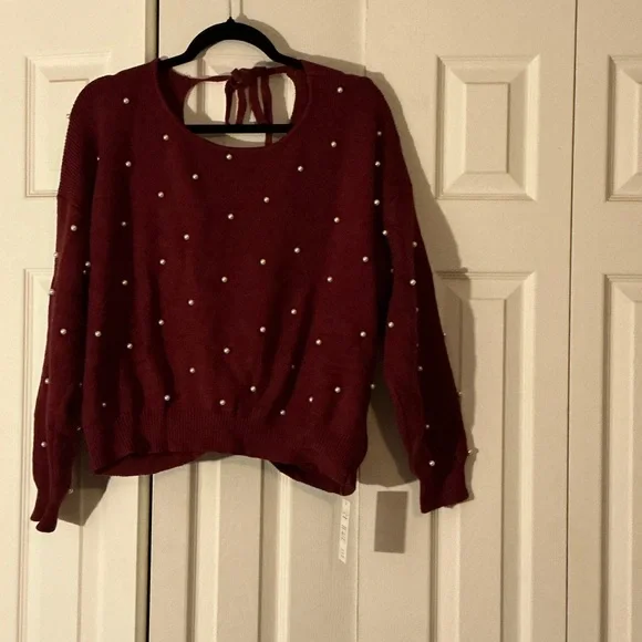 Cupshe Burgundy Sweater with Pearl Details - Picture 3 of 3